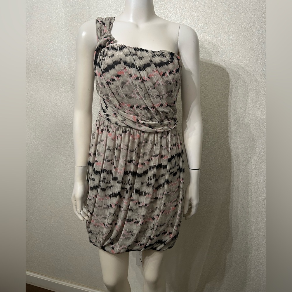 BCBGeneration One-Shoulder Abstract Dress in Cream and Black
